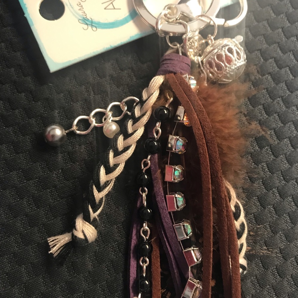 Feather keychain